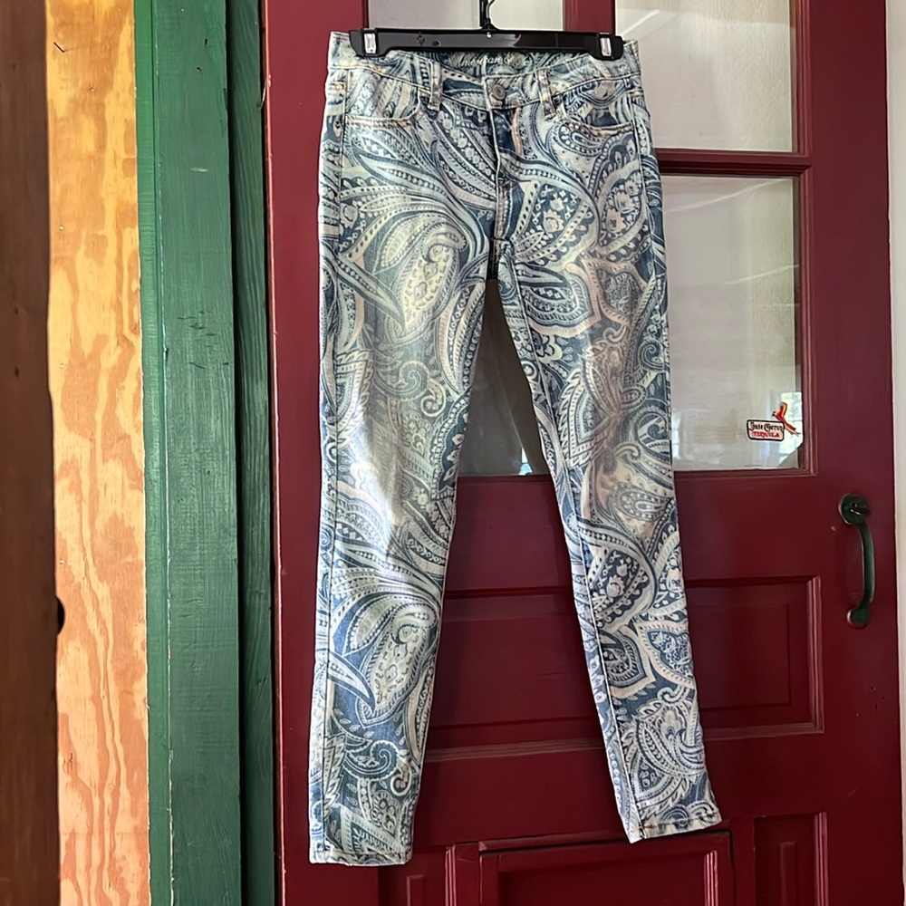 American Eagle Paisley print Jeans